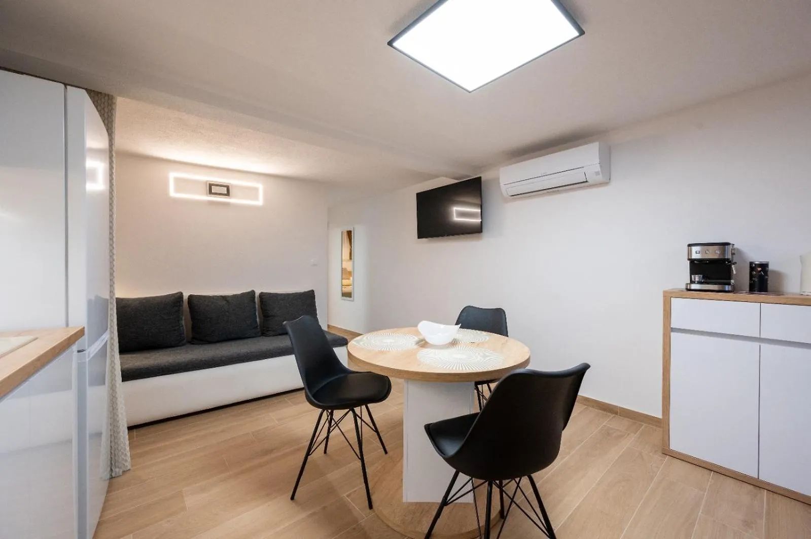 Apartments Gagula Trogir 0*,  Croatia