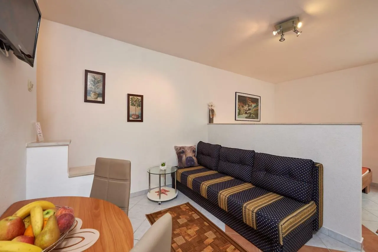 Apartments Gagula Trogir 0*,  Croatia